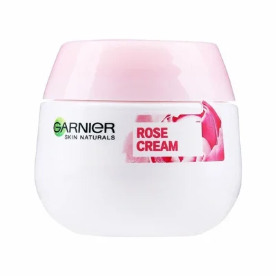 کرم آبرسان گل رز گارنیر